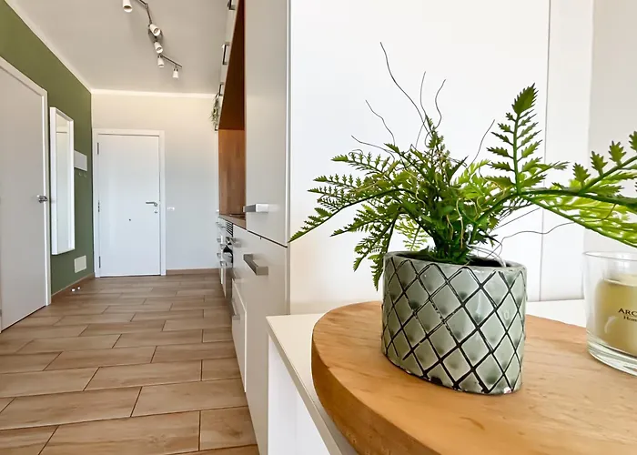 Апартаменти Lovely Modern With An Incredible View *