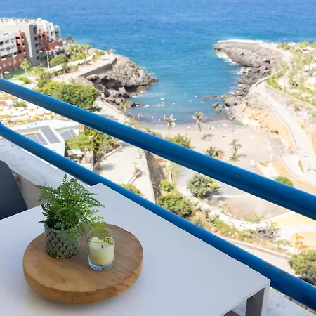 Lovely Modern With An Incredible View Apartament